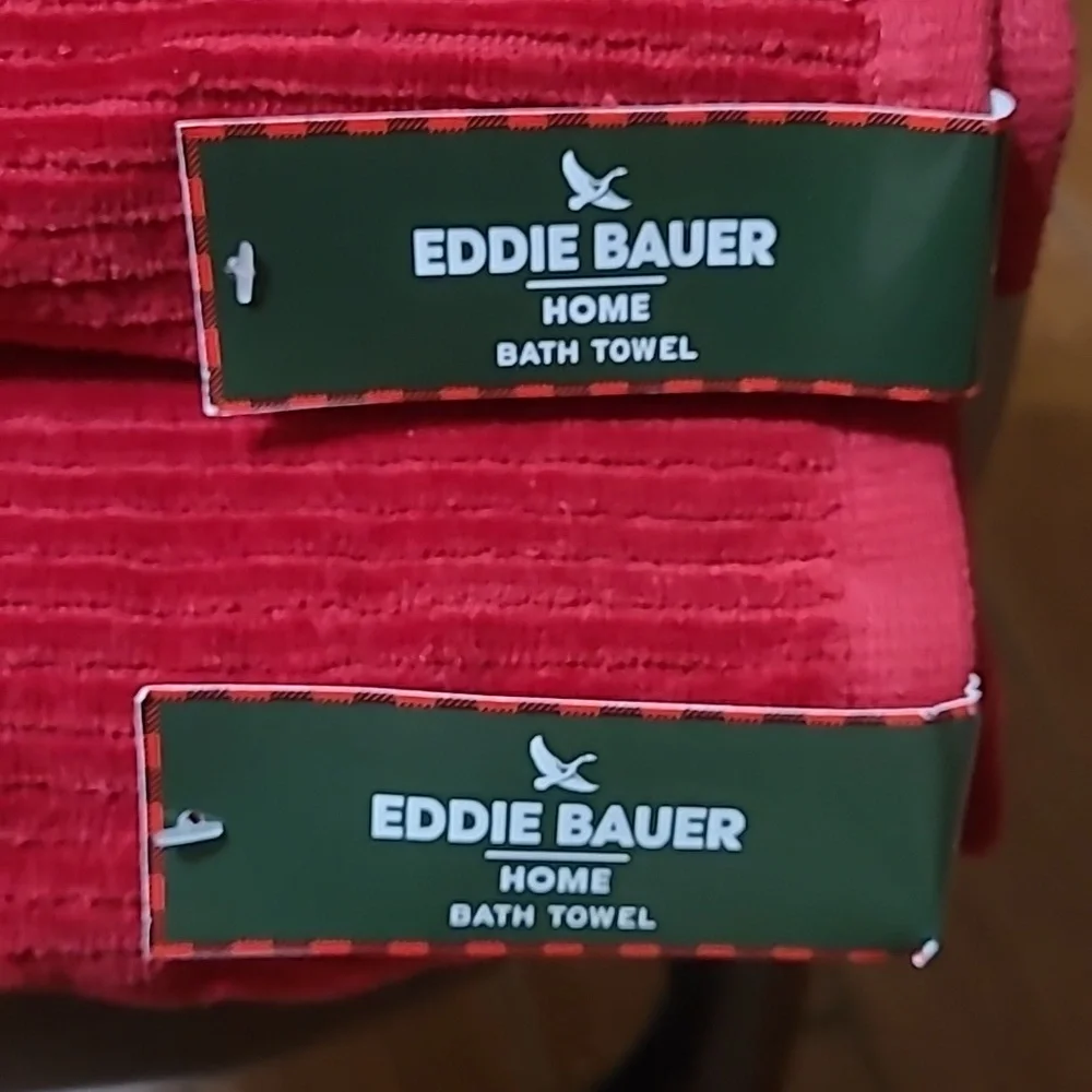 Eddie Bauer Ribbed Bath Towel